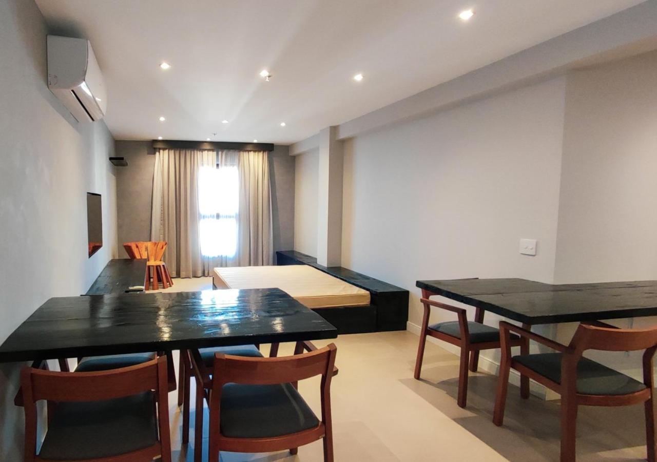 Kastel Petropolis Hotel Ngoại thất bức ảnh