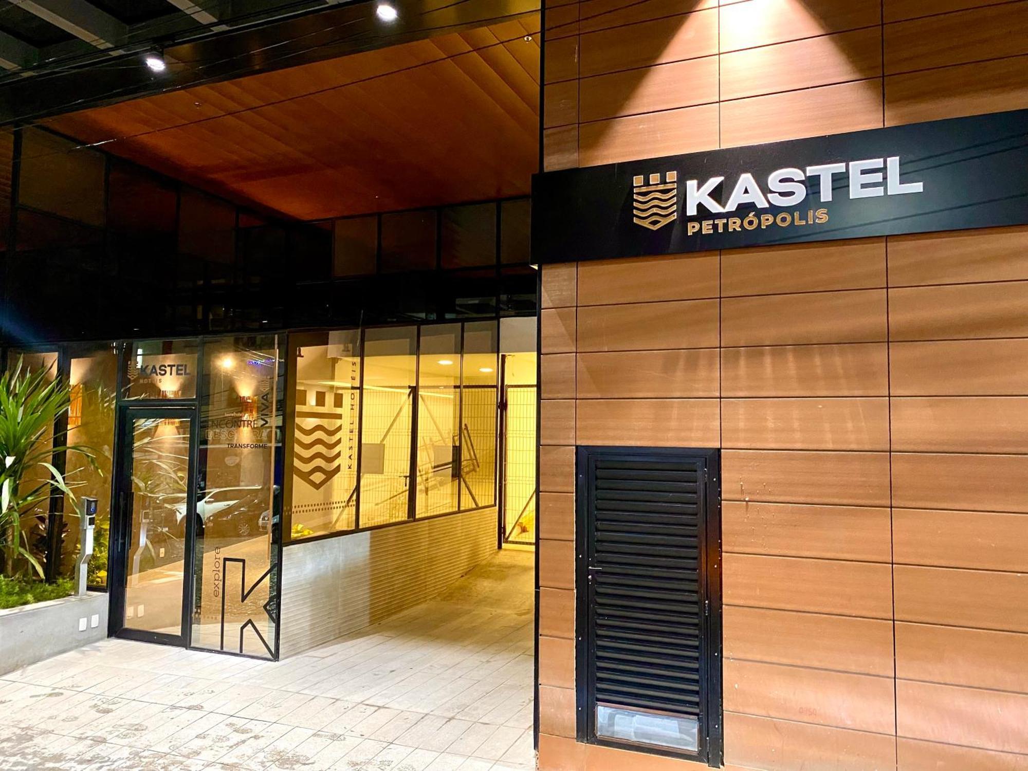 Kastel Petropolis Hotel Ngoại thất bức ảnh